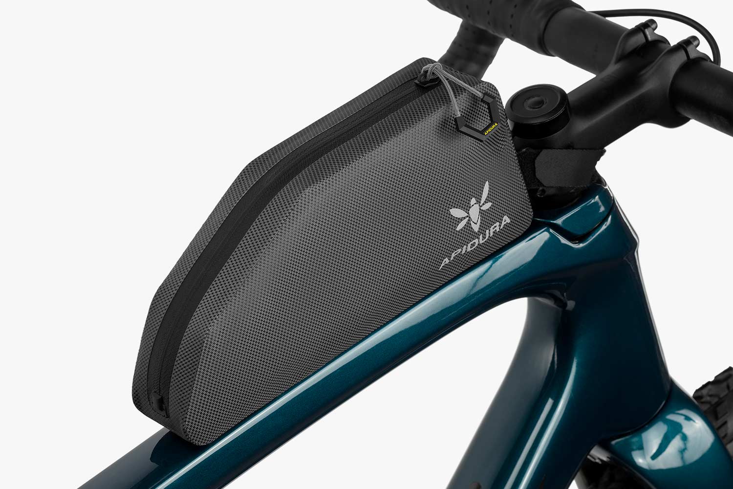 Apidura Expedition Bolt-On Top Tube Pack (1L) - Image 4