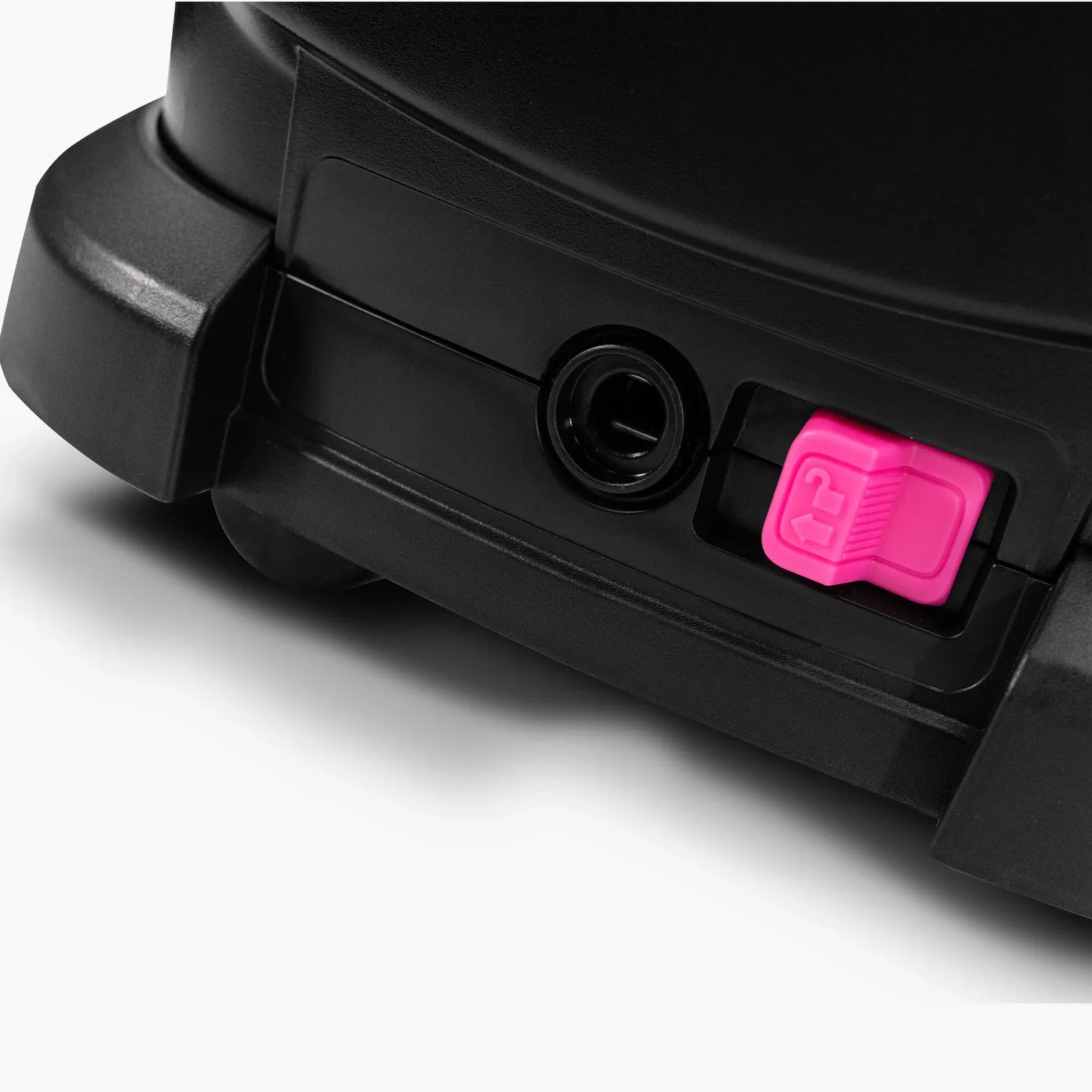 MUC-OFF Mobile Pressure Washer Starter Bundle - Image 5